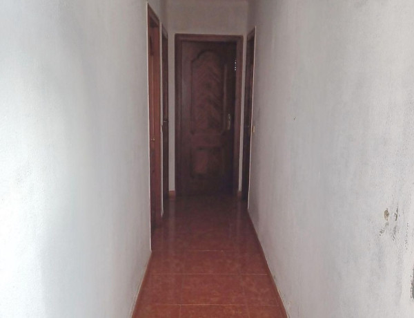 Piso en venta en calle Aguilar y Cano