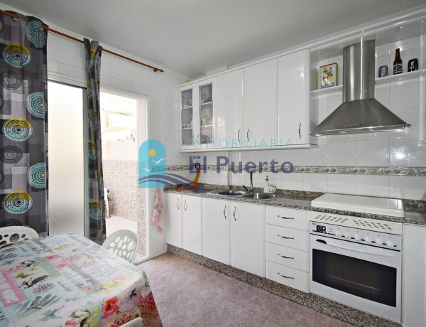 Dúplex en venta en calle de la Vía