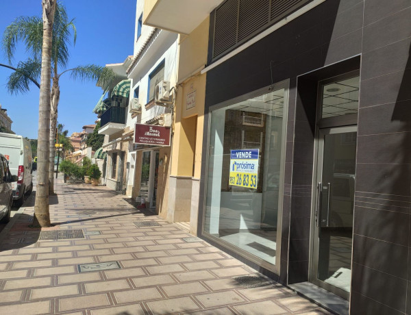 Local en venta en avenida de Málaga