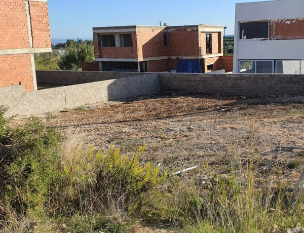 Terreno en venta en calle Pintor Javier Almenar Besó