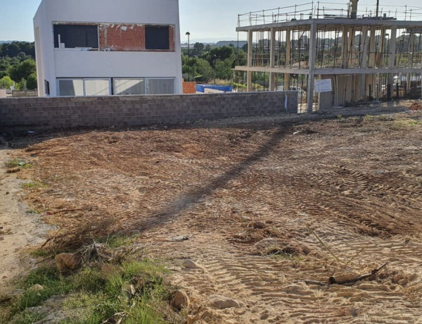 Terreno en venta en calle Pintor Javier Almenar Besó