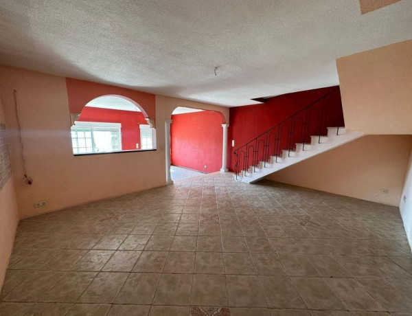 Chalet adosado en venta en Cotobro