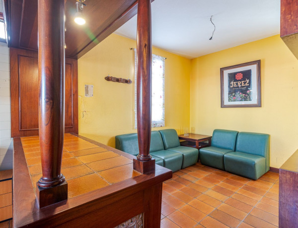 Casa o chalet independiente en venta en calle Cronista Navarro Ruiz, 6