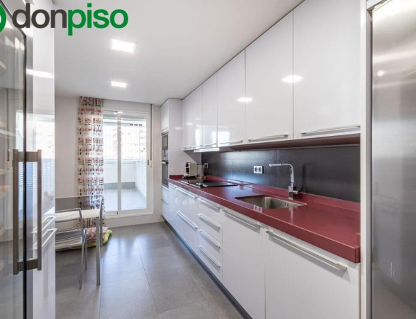 Dúplex en venta en calle Gloria Mas