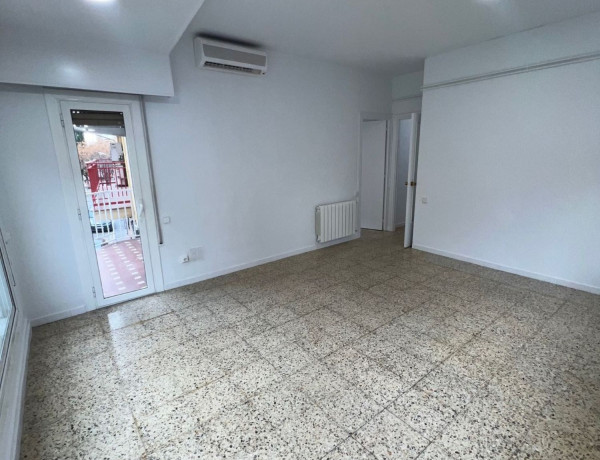 Piso en venta en calle de Font i Escolà