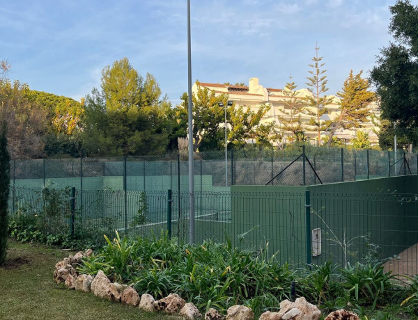 Alquiler de Piso en alameda de las Brisas, 6