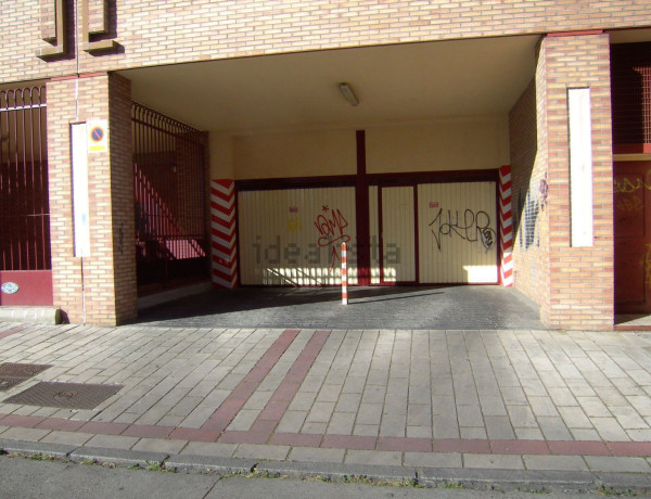 Garaje en venta en calle Mirra, 2