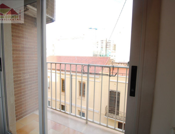 Piso en venta en calle alegre renau