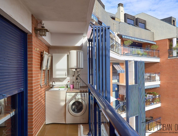 Piso en venta en calle Jorge Comín, 5