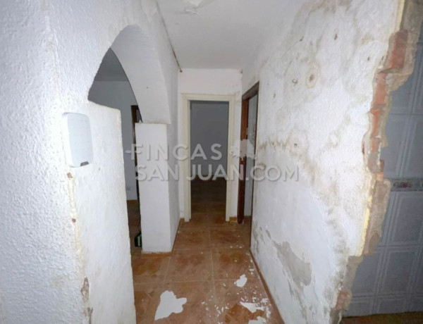 Piso en venta en calle Colonia Santa Isabel, 24