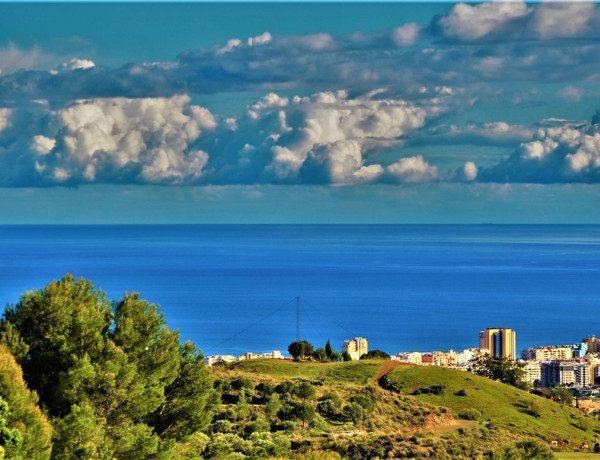 Alquiler de Casa o chalet independiente en Urb Las Lomas de mijas