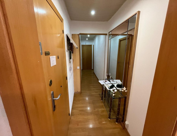 Piso en venta en calle Joan Maragall