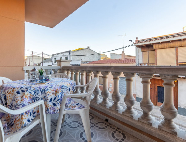 Chalet adosado en venta en calle Wilson