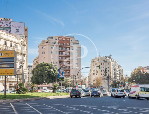 Piso en venta en calle del Matemàtic Marzal