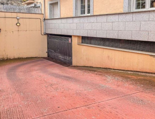 Garaje en venta en Villalba Pueblo