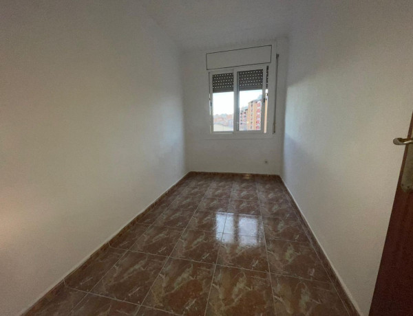 Piso en venta en Creu de Barberà