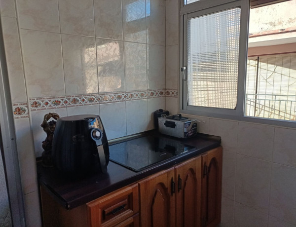 Piso en venta en calle Borde Alegre