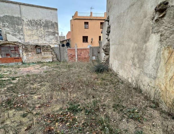 Terreno en venta en calle Nou