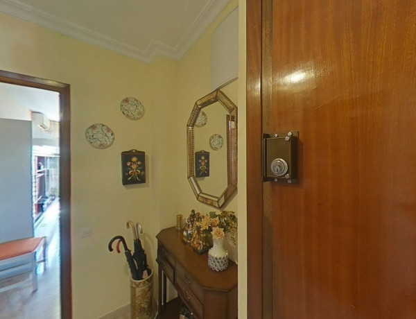 Piso en venta en calle Lionel Carvallo