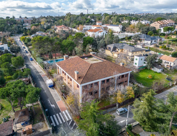 Edificio en venta en avenida de El Pardo