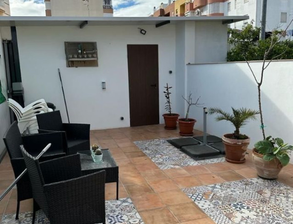 Chalet adosado en venta en Bonanza-Avda de Huelva-Bº Andalucia