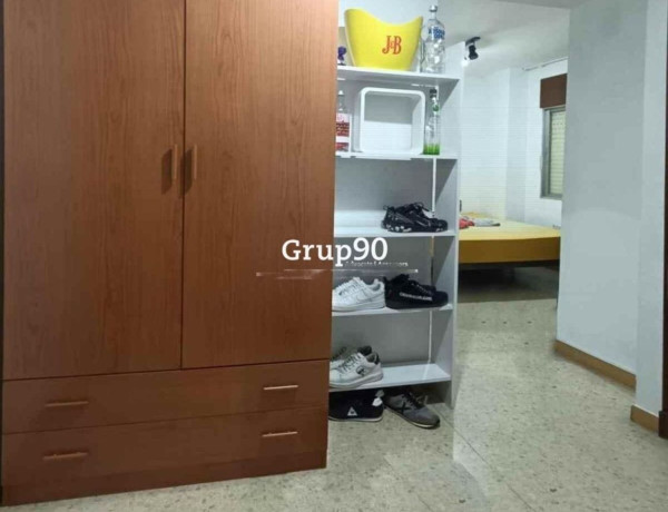 Piso en venta en Instituts