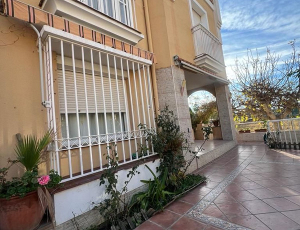 Chalet adosado en venta en avenida Infanta Elena s/n