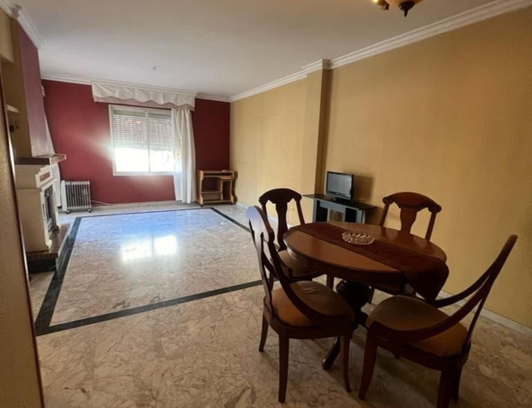 Chalet adosado en venta en avenida Infanta Elena s/n