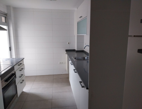 Piso en venta en calle Mariano Benlliure