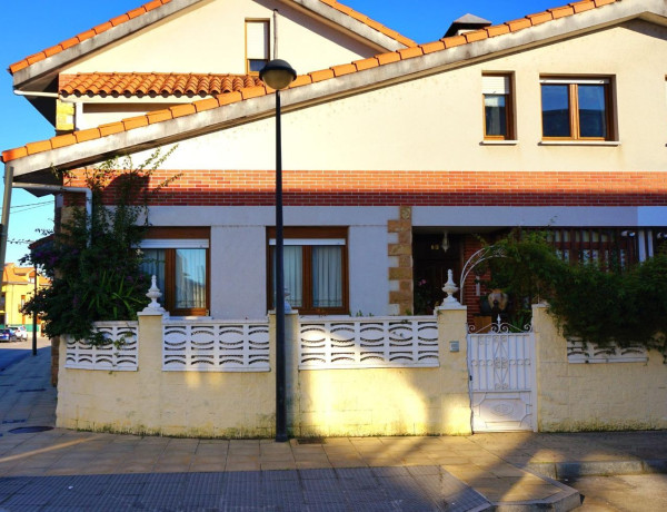 Chalet adosado en venta en paseo Niño, 6