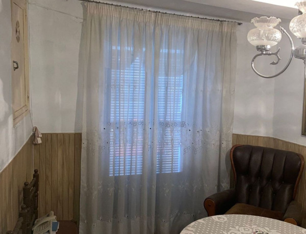 Casa de pueblo en venta en calle de la Iglesia, 26