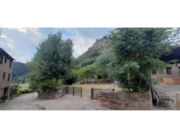 Terreno en venta en Sant Jaume de Frontanyà