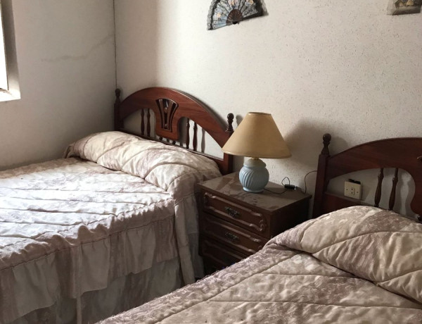 Casa de pueblo en venta en calle Mesones, 24