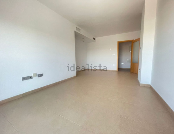 Piso en venta en avenida de la Mujer, 1