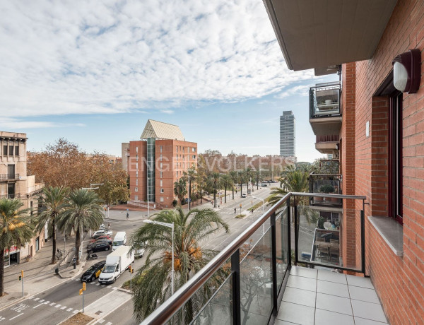 Piso en venta en La Vila Olímpica del Poblenou