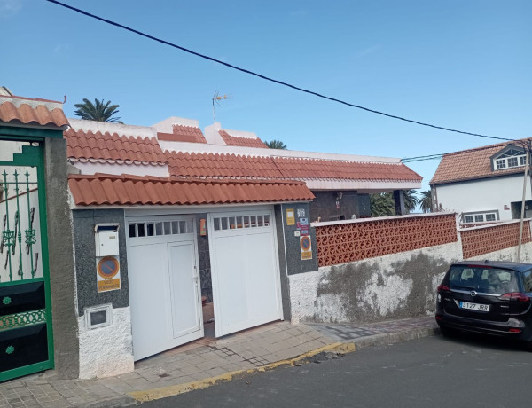 Casa o chalet independiente en venta en Matías Vega Guerra, 15