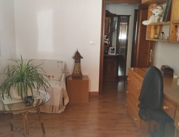 Piso en venta en calle Lavaderos, 3