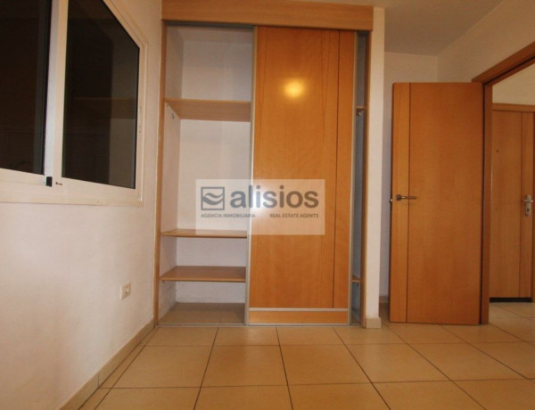 Piso en venta en calle la Arena, 11