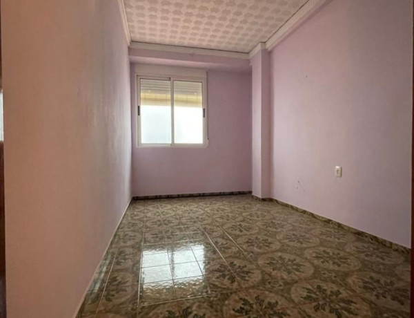 Piso en venta en calle Marqués del Turia