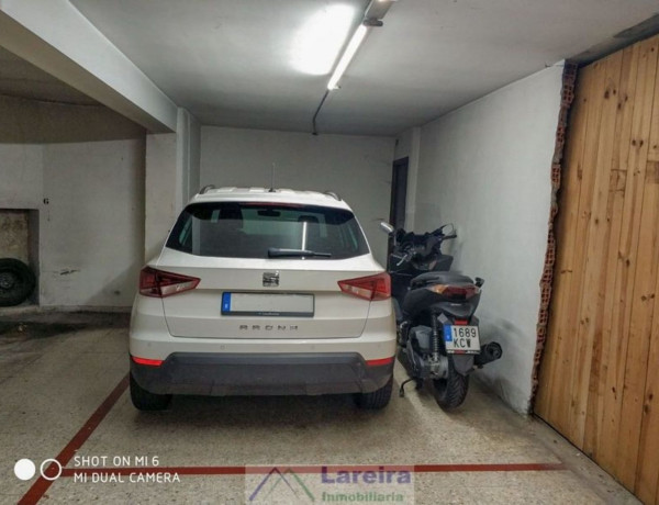 Piso en venta en avenida das Camelias