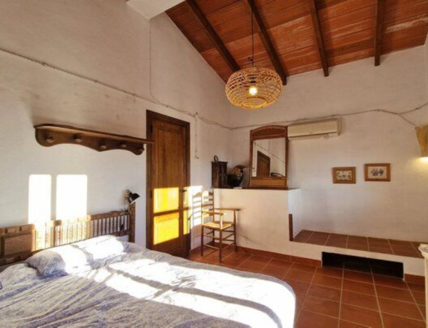 Finca rústica en venta en Tarbena