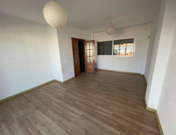 Piso en venta en calle Huertos de Ricardo, 4