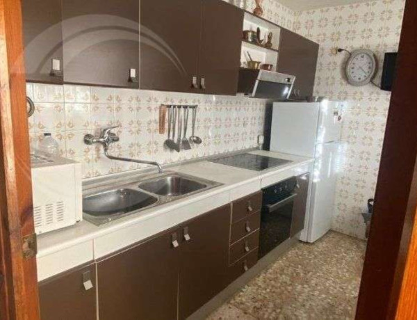 Chalet adosado en venta en calle Manuel Pérez