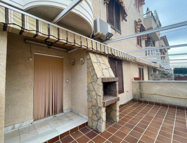 Casa o chalet independiente en venta en calle Mensajero