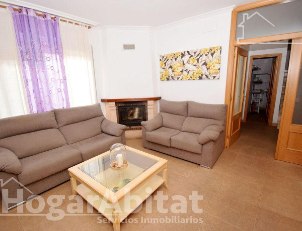 Chalet adosado en venta en Onda