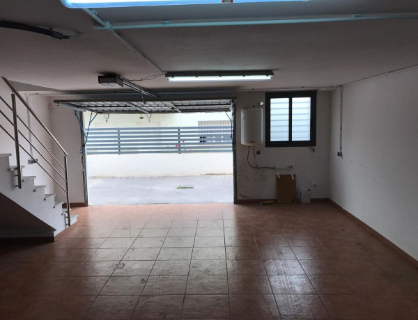 Chalet adosado en venta en calle San Vicente, 14