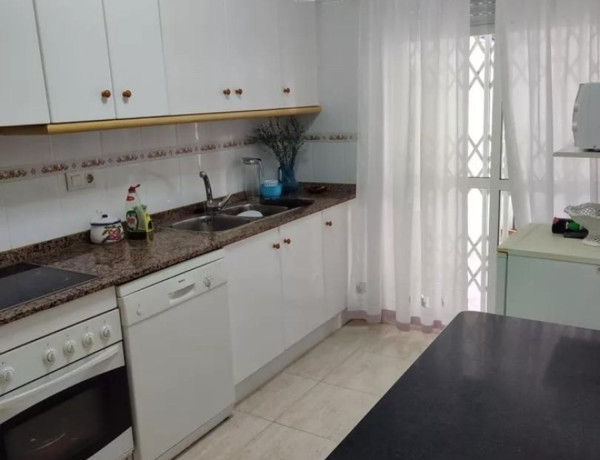 Chalet adosado en venta en calle Pintor Nicolau