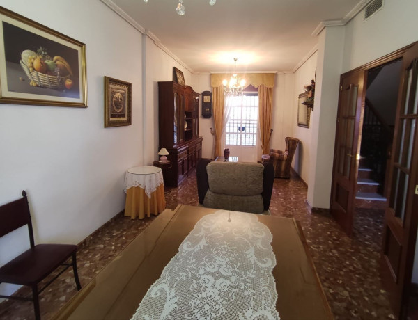 Casa o chalet independiente en venta en calle Escritor Mercado Solís, 1