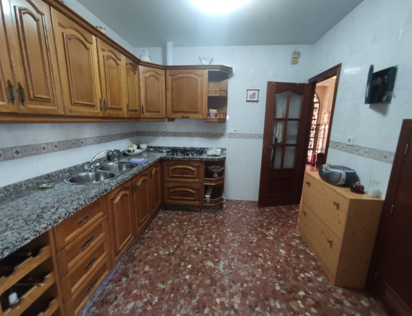 Casa o chalet independiente en venta en calle Escritor Mercado Solís, 1