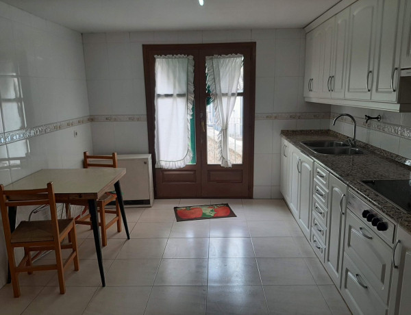 Casa de pueblo en venta en calle Pablo Santolaria, 25